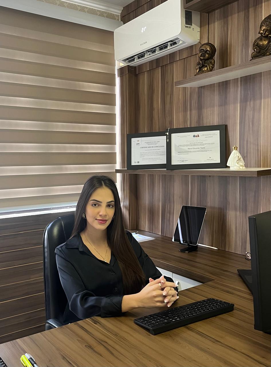 Dra. M. Eduarda Tibola